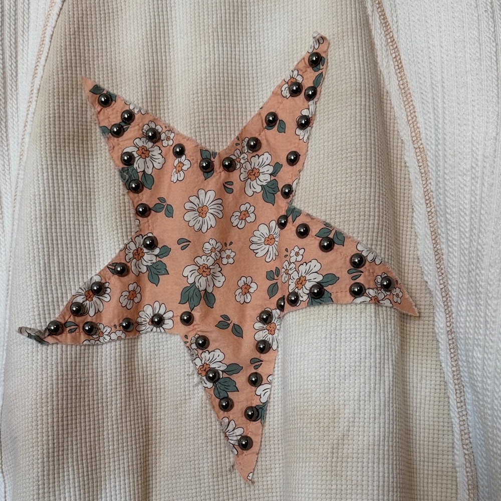 POL Floral Star Patchwork Top - image 3